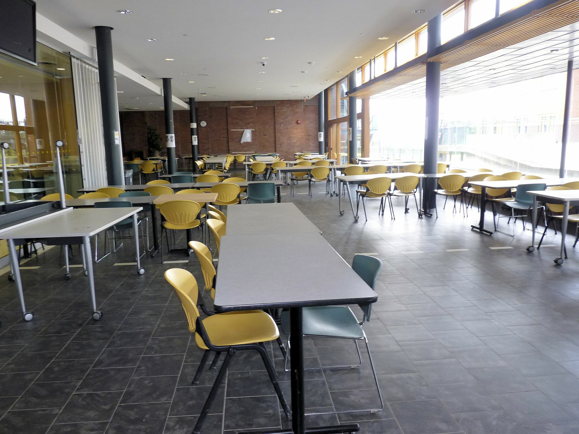 Humber College Lakeshore Campus Residence トロント エクステリア 写真
